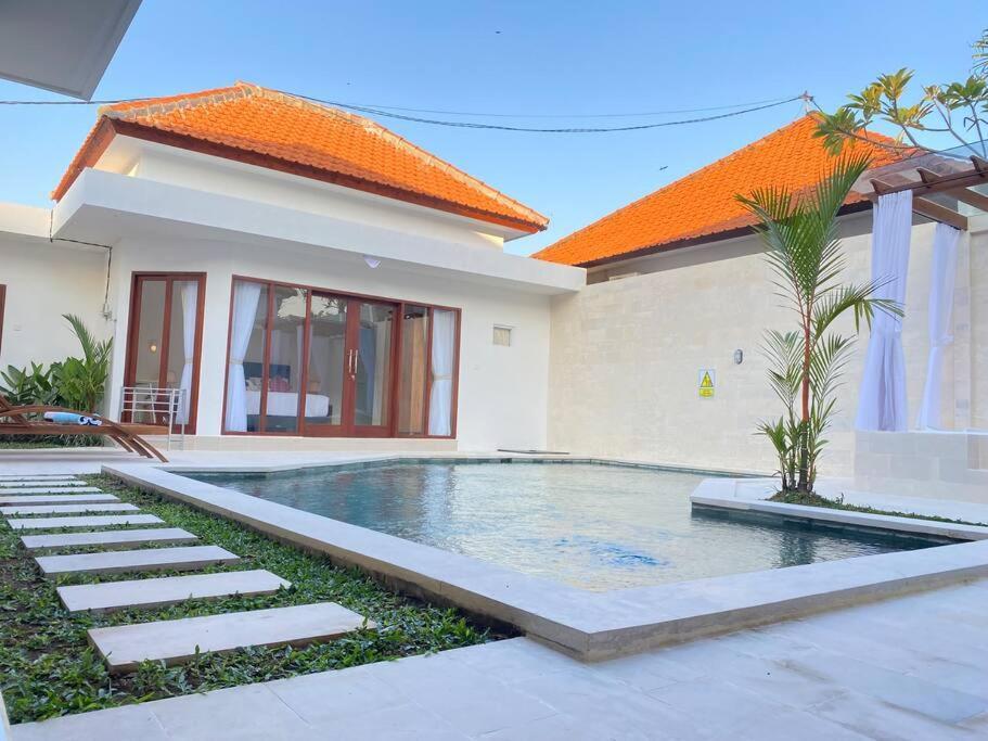 Villa Akmali Umalas 2Br With Private Pool & Jacuzzi Canggu Kültér fotó